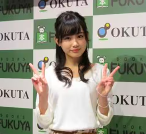 伊藤優衣のアイドル時代