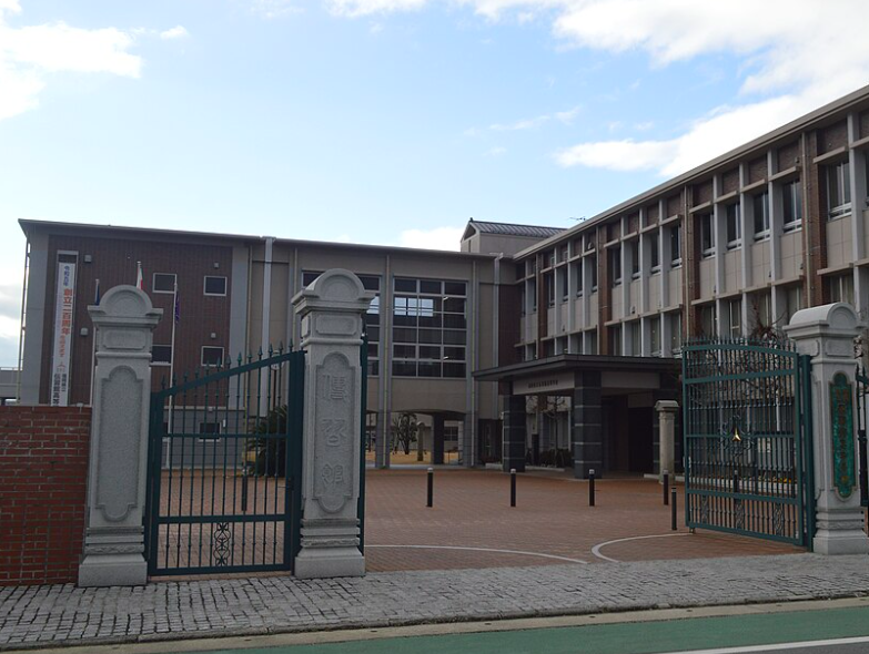 福岡県立伝習館高等学校