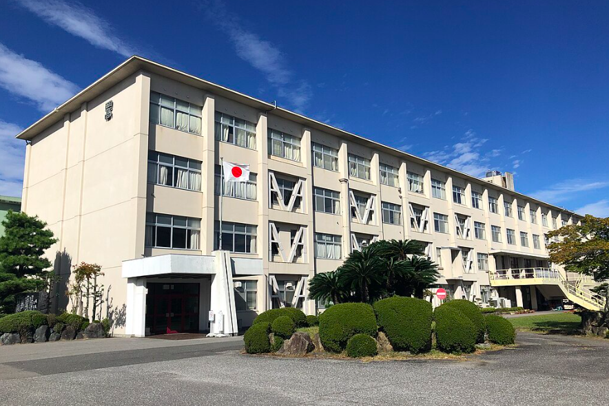 佐藤千矢子の出身高校の愛知県立岡崎高等学校
