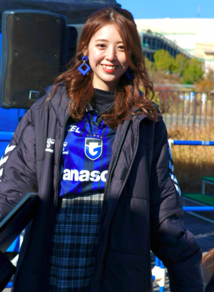 ガンバ大阪のスタジアムリポーターを務める竹内千景