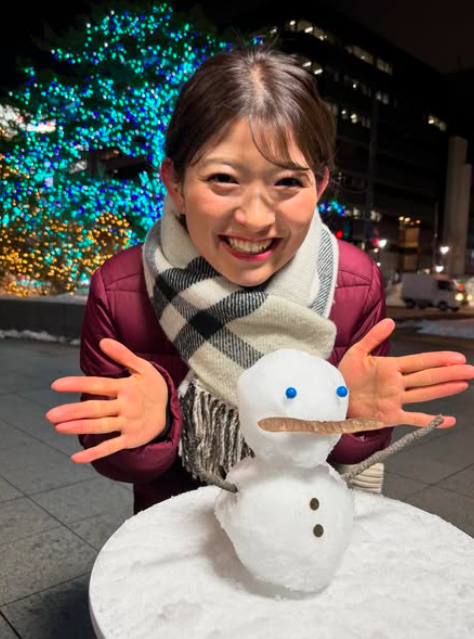 兼子真衣の左手薬指に指輪はみられない