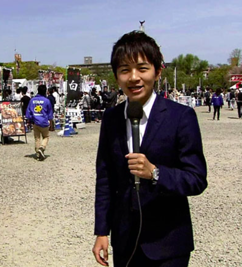 新人アナウンサー時代の直川貴博
