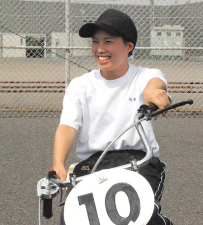 養成所時代の佐藤摩弥