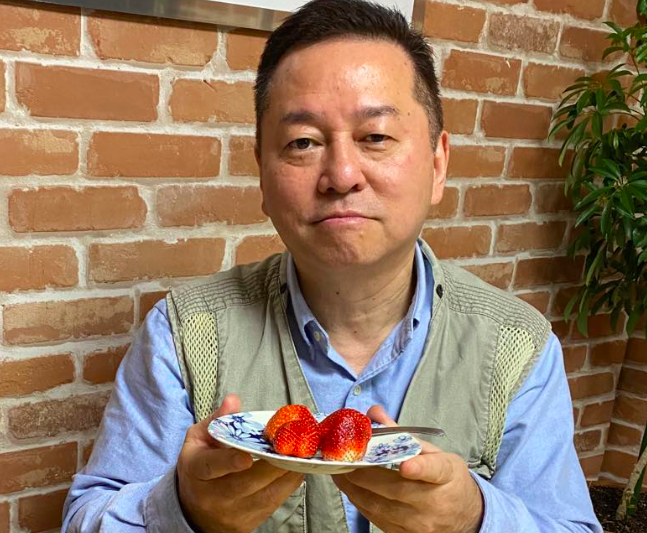 神保哲生の妻はどんな人？子供（息子）はいるの？家族や学歴にプロフィールも調査！