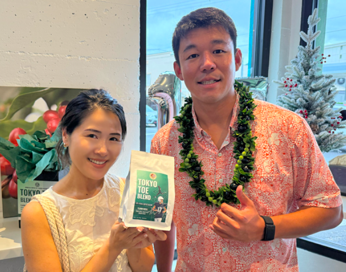 松澤寛政の左手薬指に指輪はみられない